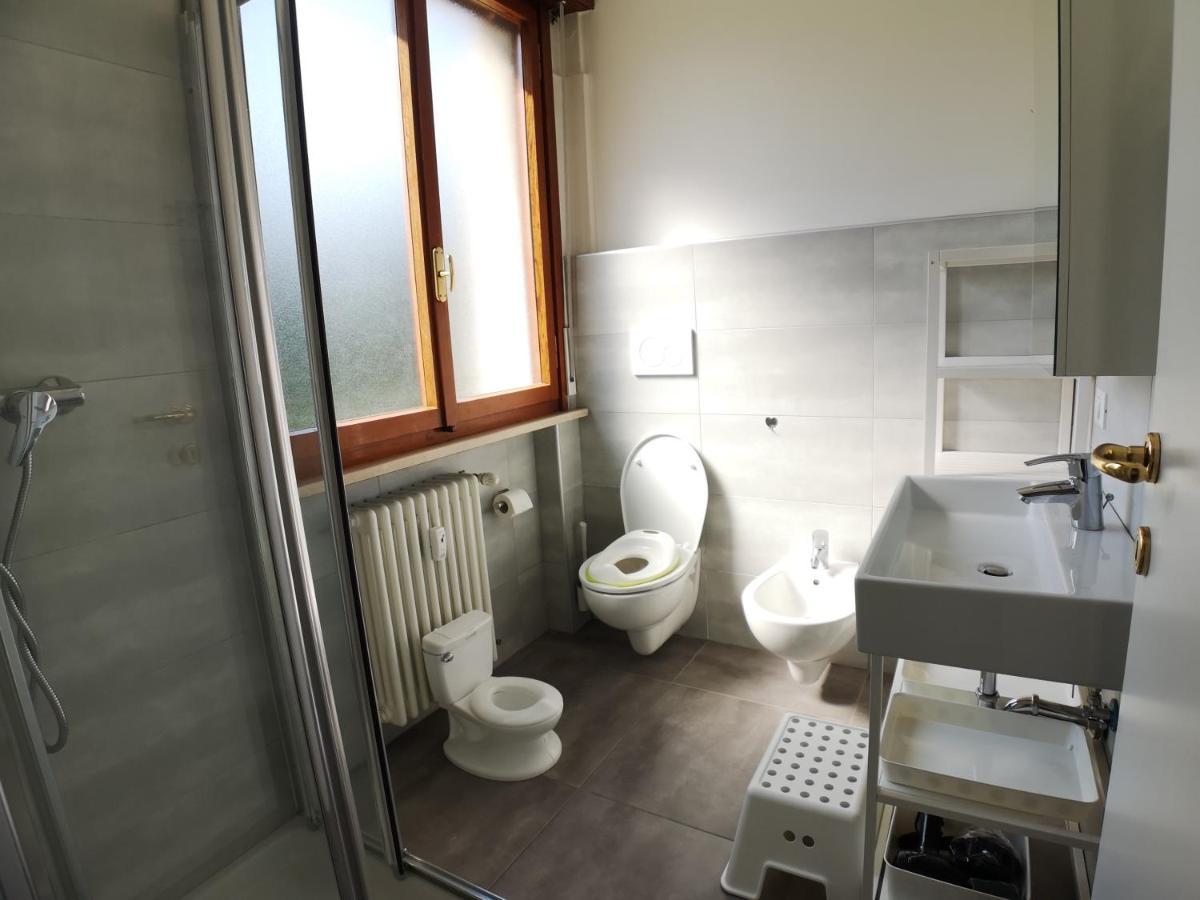 Convenient Family Apt With Private Parking Mestre Exteriör bild