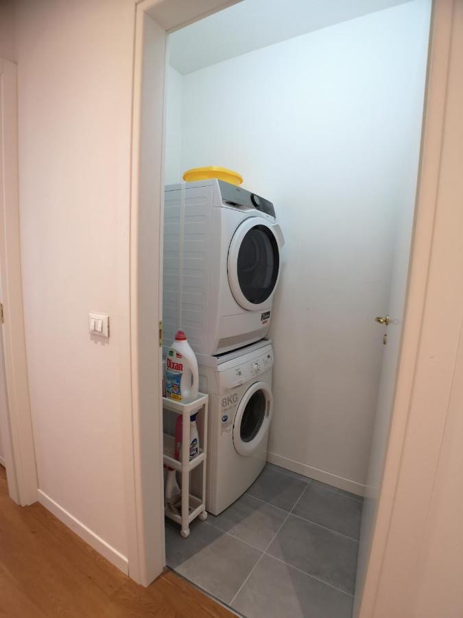 Convenient Family Apt With Private Parking Mestre Exteriör bild