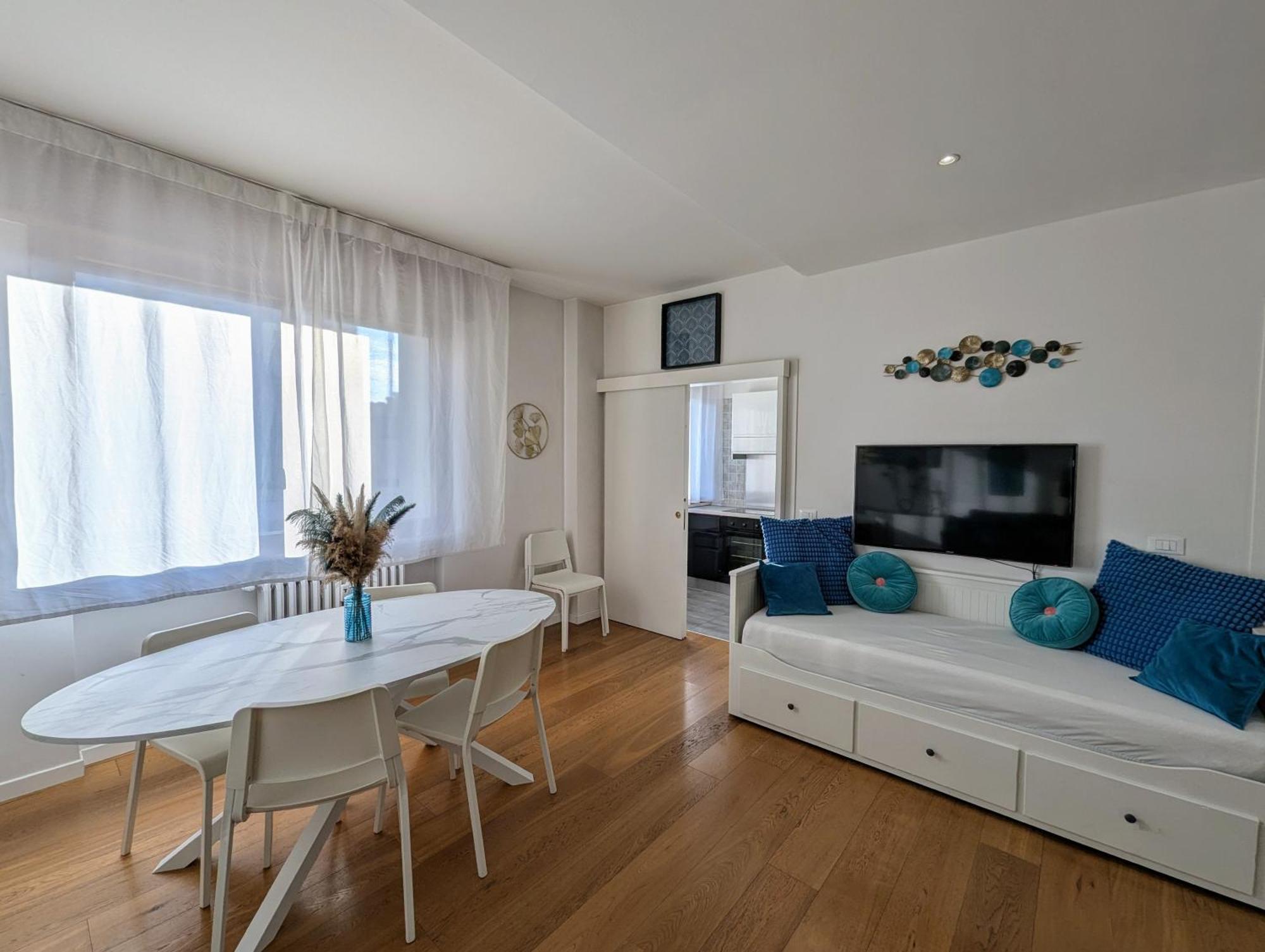Convenient Family Apt With Private Parking Mestre Exteriör bild